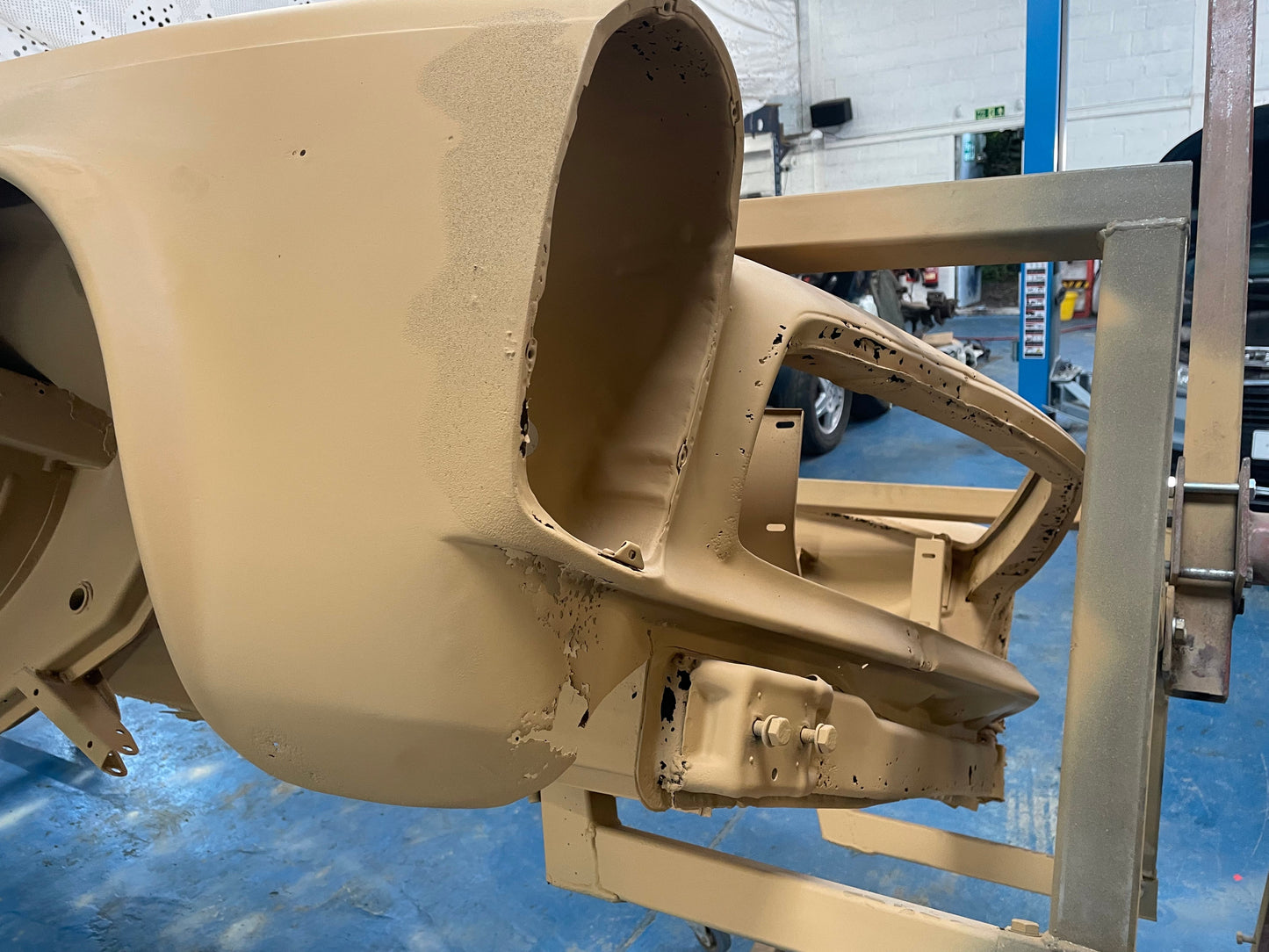 Mercedes 1966 230SL Manual [Born Again]