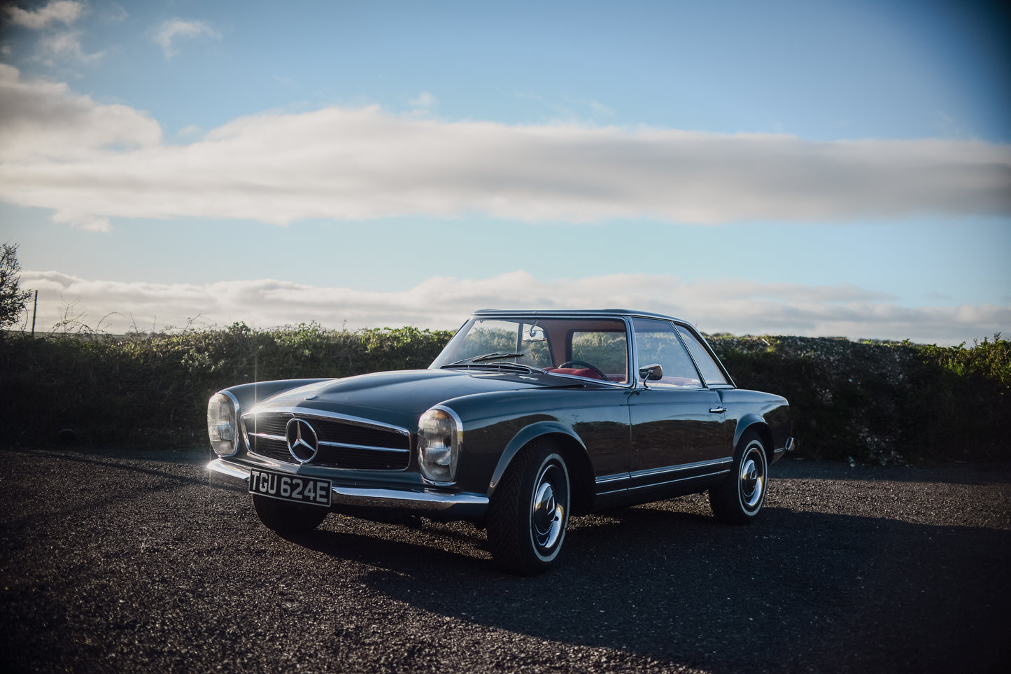 Mercedes 1966 230SL Auto [Fully Restored]