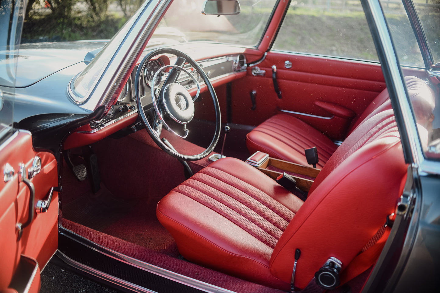 Mercedes 1966 230SL Auto [Fully Restored]