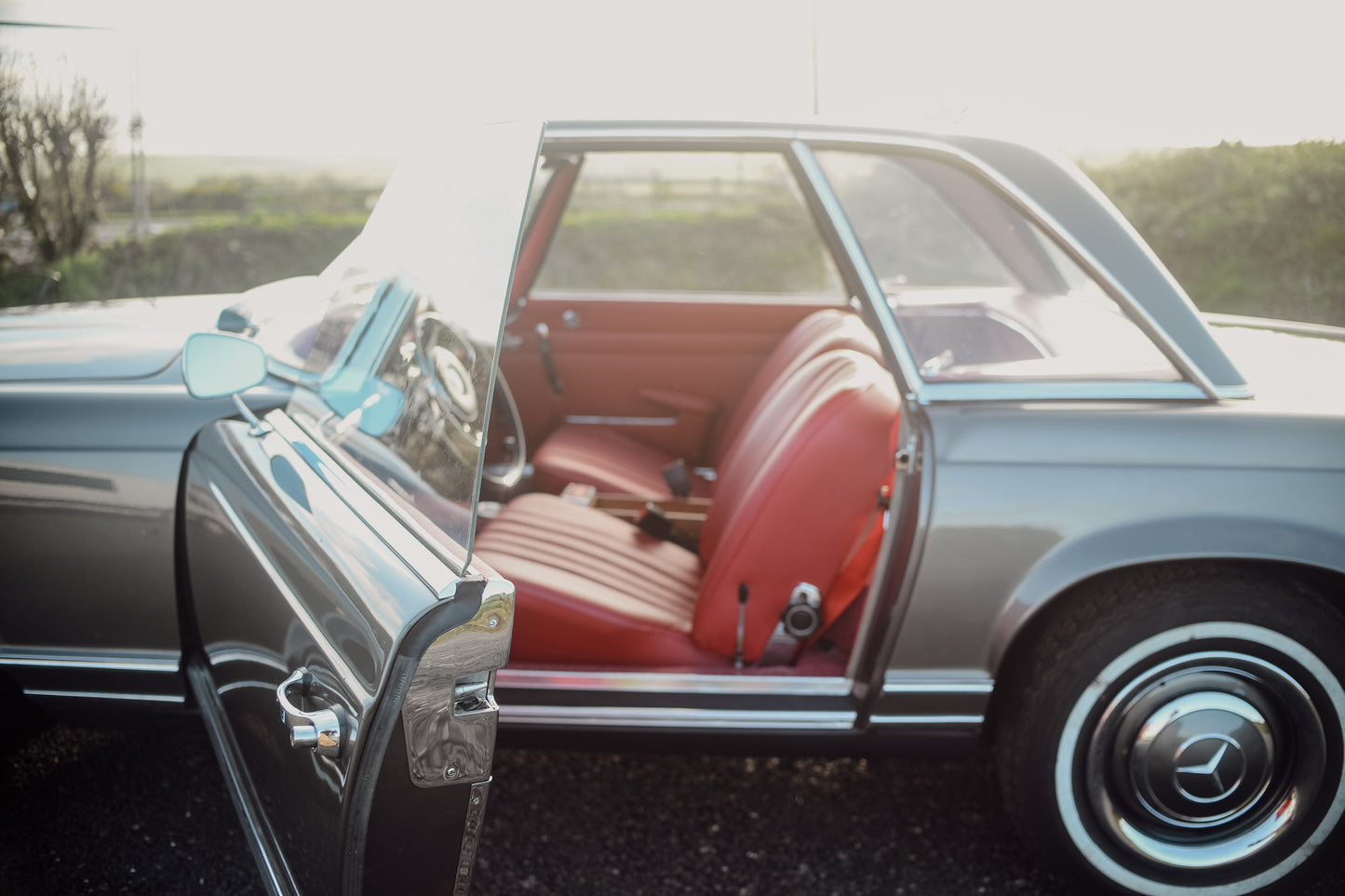 Mercedes 1966 230SL Auto [Fully Restored]