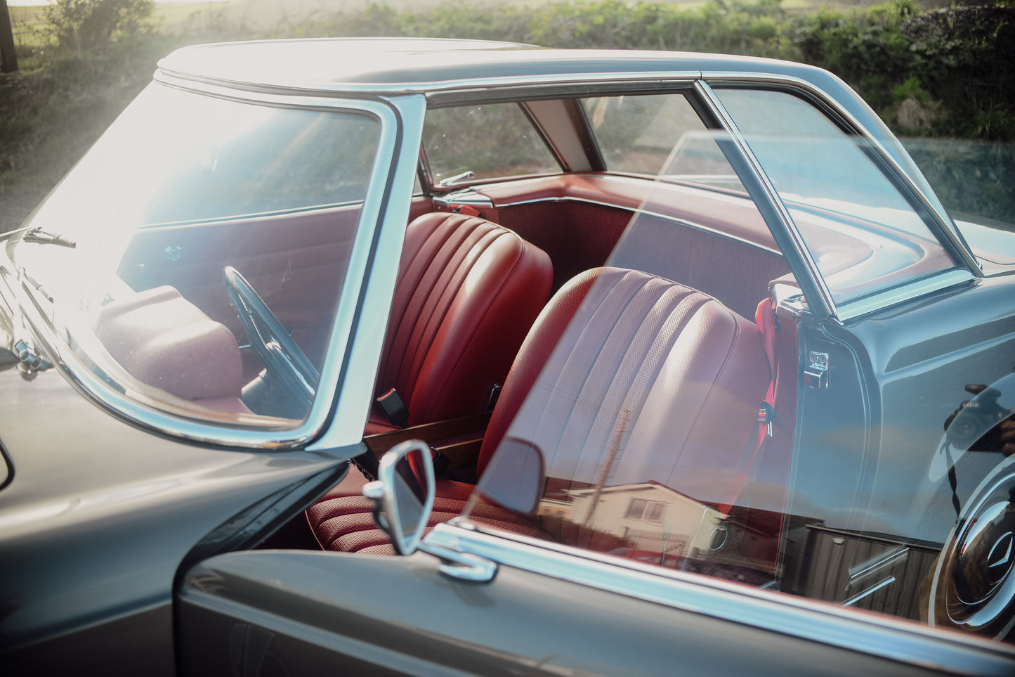 Mercedes 1966 230SL Auto [Fully Restored]