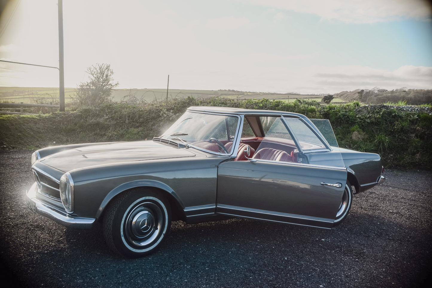 Mercedes 1966 230SL Auto [Fully Restored]