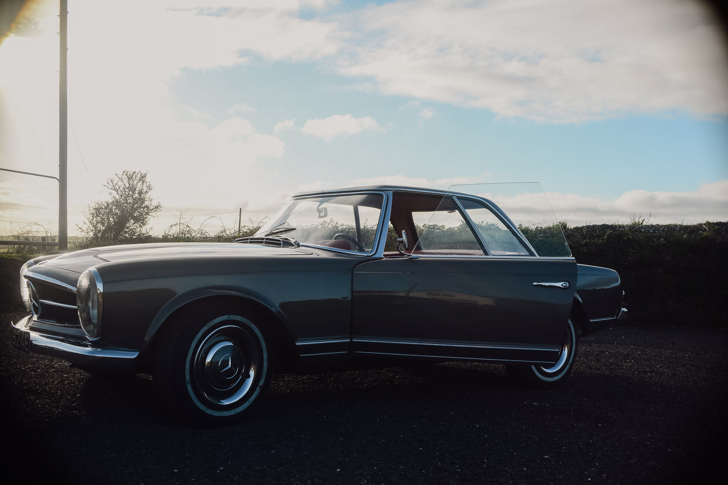 Mercedes 1966 230SL Auto [Fully Restored]