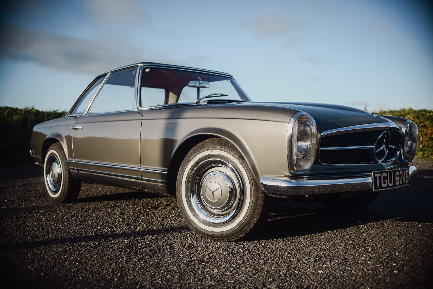 Mercedes 1966 230SL Auto [Fully Restored]