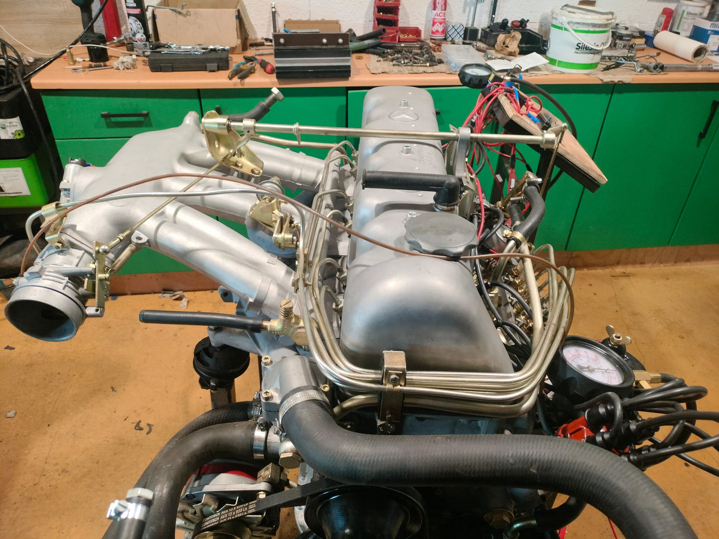 Mercedes 1966 230SL Manual [Born Again]