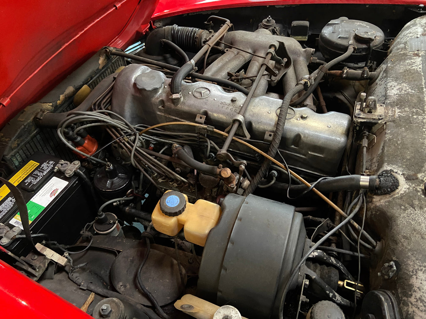 Mercedes 1966 230SL Manual [Born Again]